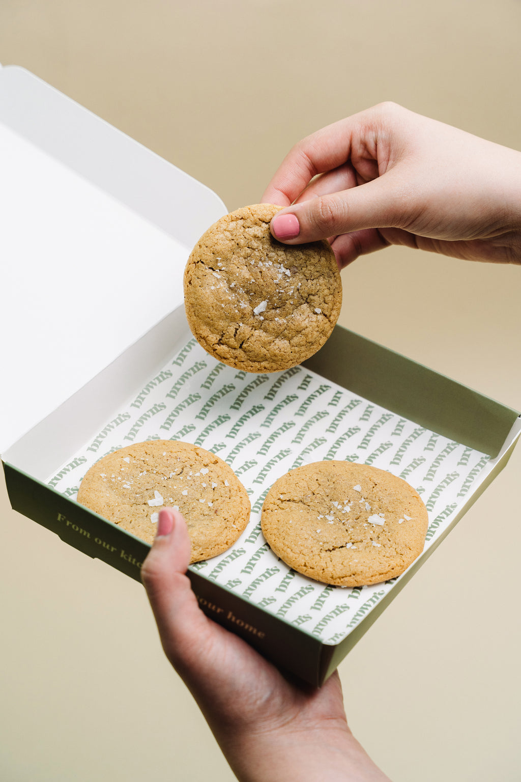 Nutella Sea Salt Cookie (4 Pieces)