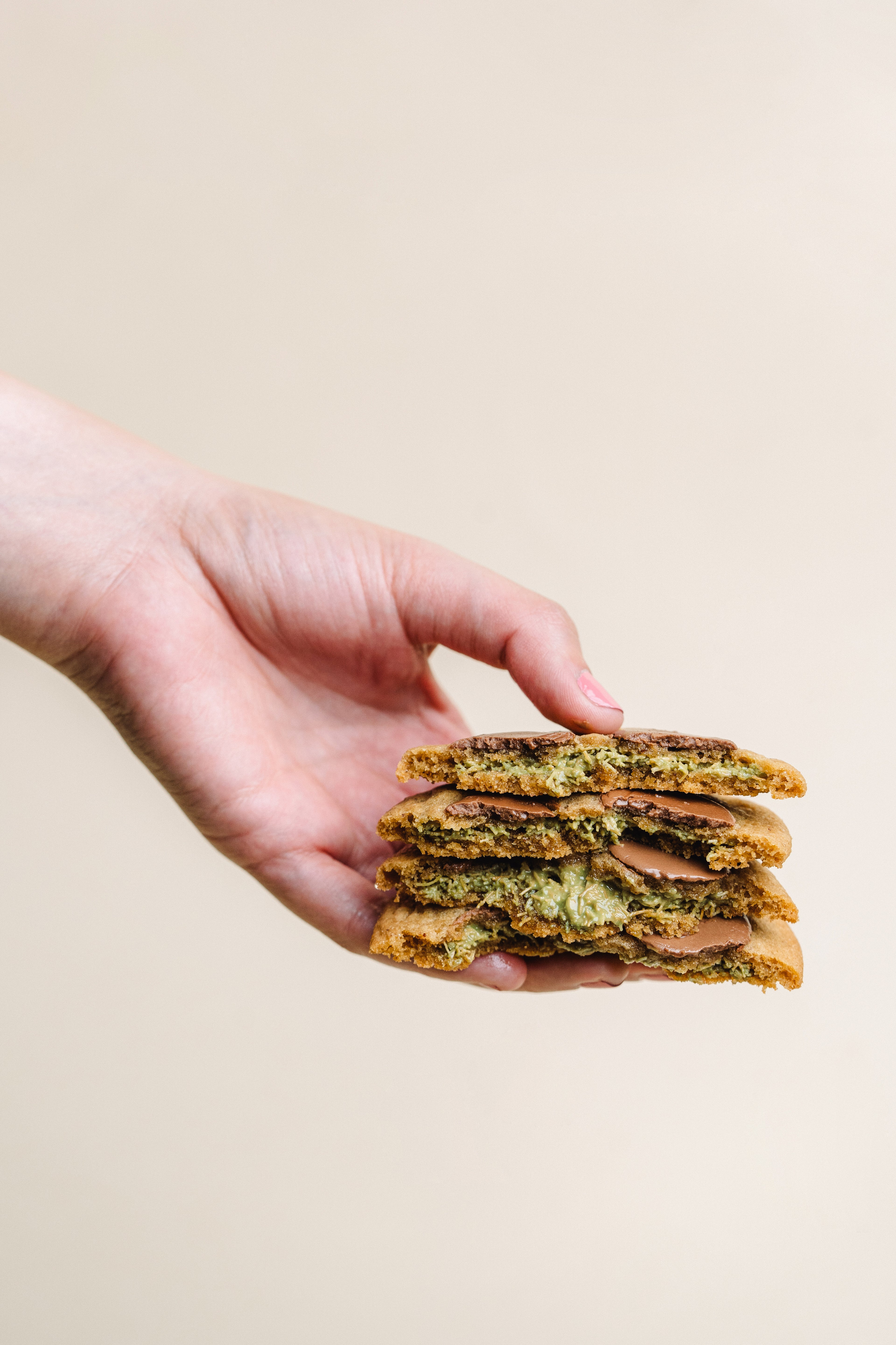 Pistachio Kunafa Cookie (4 Pieces)